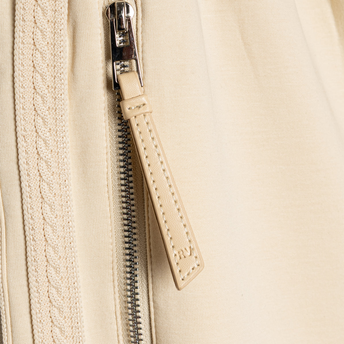 Joggers - Tonal Panel detail