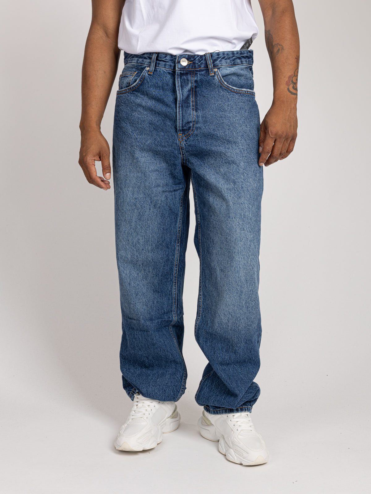 Wide Leg Jeans - Washed