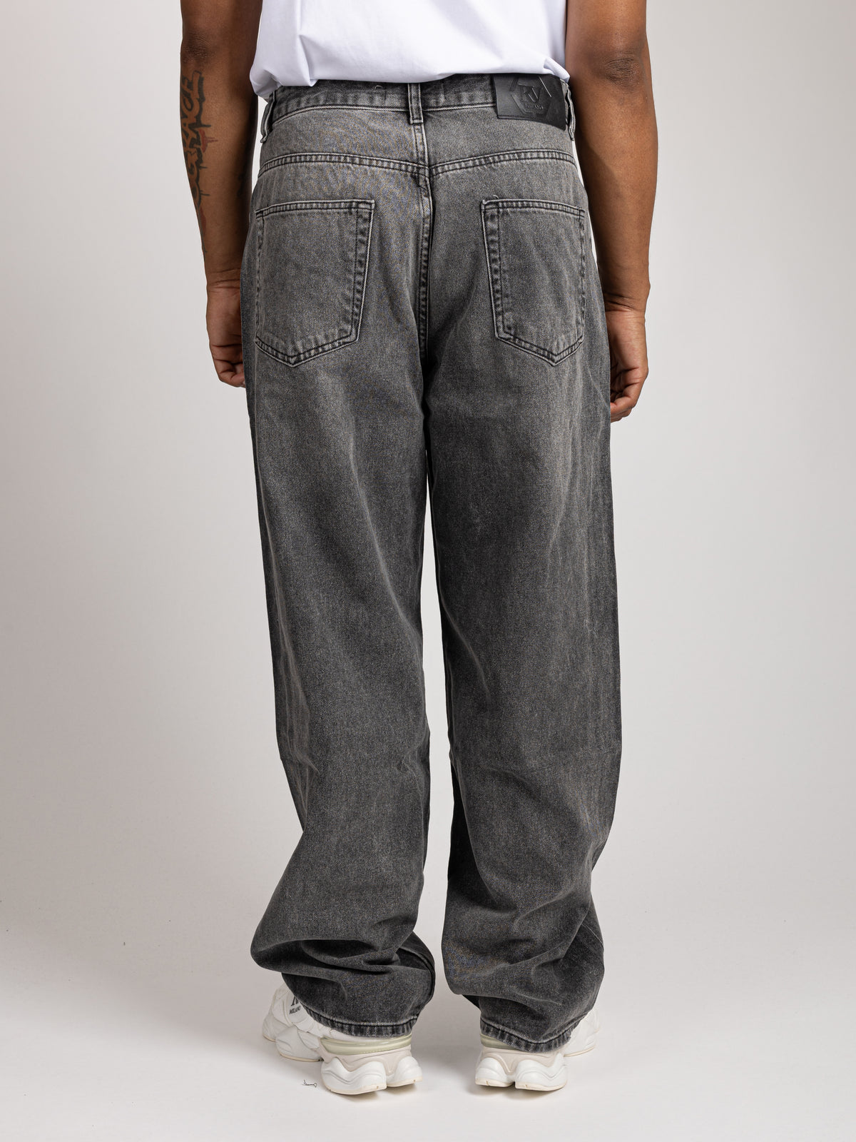 Wide Leg Jeans - Washed